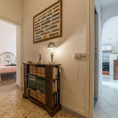 Colosseo Cozy Apartment Roma Esterno foto