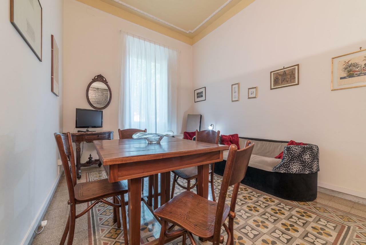 Colosseo Cozy Apartment Roma Esterno foto