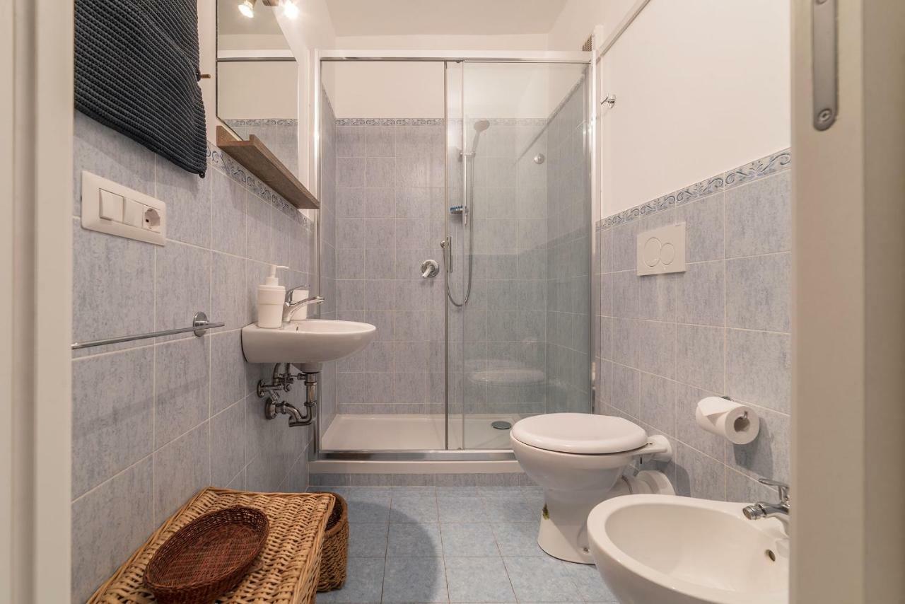 Colosseo Cozy Apartment Roma Esterno foto